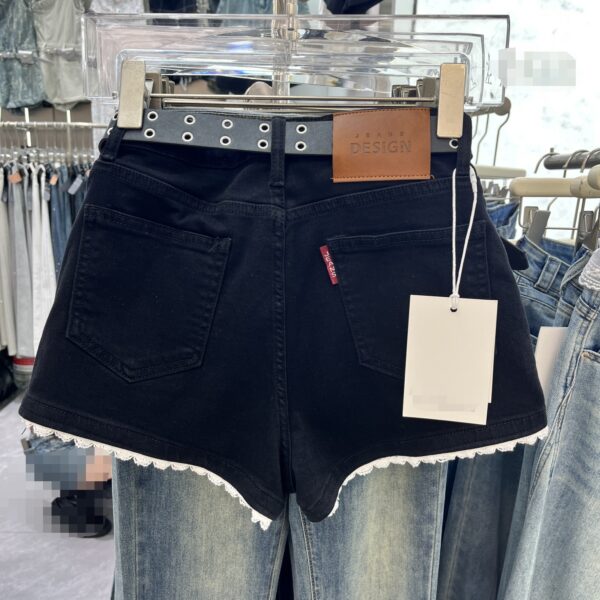 Lace Edge Stitching Sweet Chic Denim Shorts - Image 3